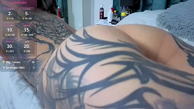 Emma_Foxi: онлайн-секс-чат