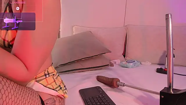 annie_clarkson Live XXX-Chat