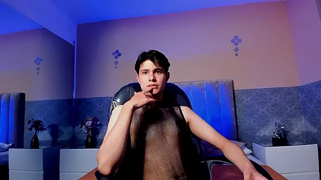 Chat XXX Live Derek_Sinn