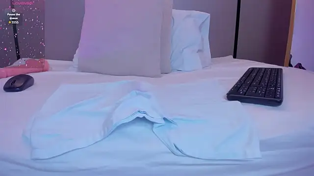 ayla13_ – Naživo XXX chat