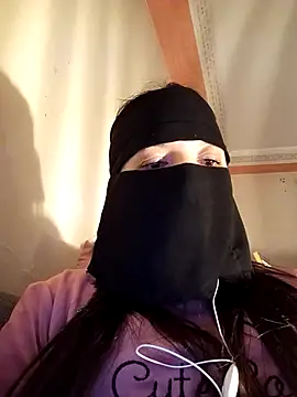 LONA-_- – Naživo XXX chat