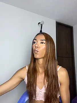 Nikol_Rang__ Live XXX-chat