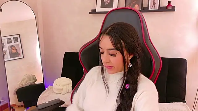 EmmyEvans1 – Naživo XXX chat