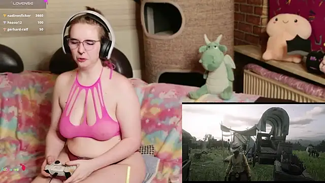 GamerGirl_Eve Adlı Modelin Canlı XXX Sohbeti