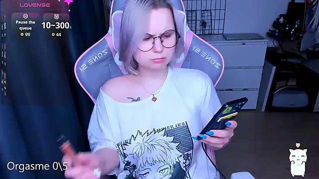 แชท XXX สดของ miray_kuriyama123