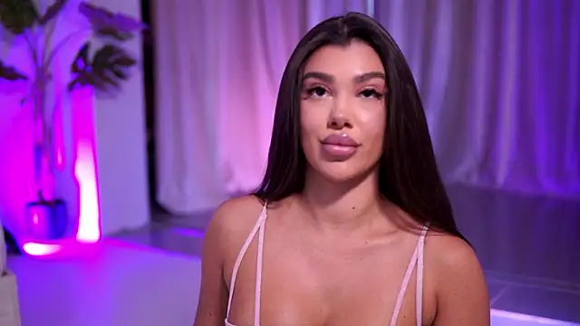 Show de NatyDesiree na webcam