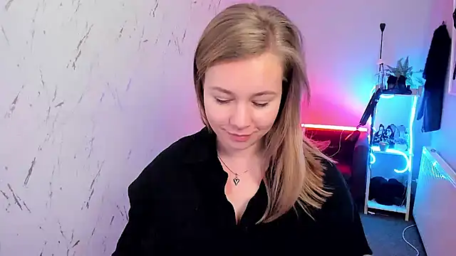 แชท XXX สดของ holly_xglam