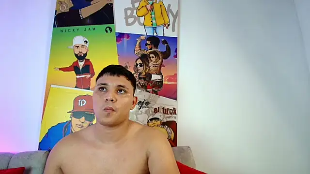 Show modela couple_lovelyds na web-kameri