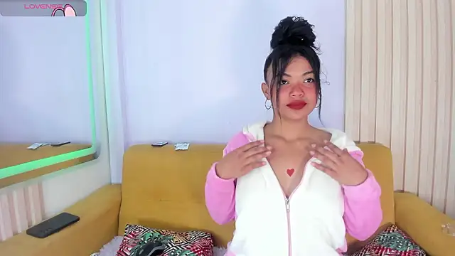 SoleneFontaine 即時 XXX 聊天