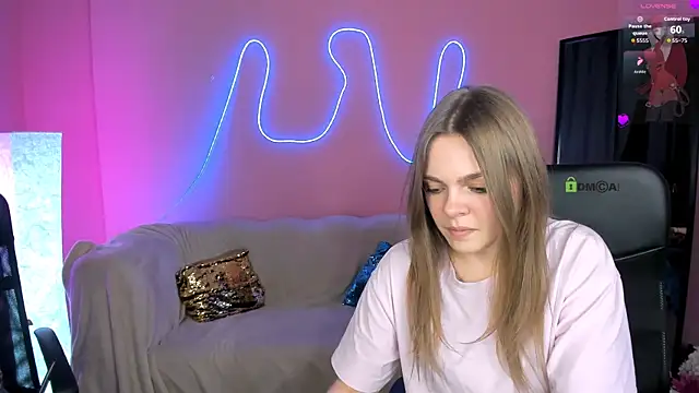 kitniss_dreamy Adlı Modelin Canlı XXX Sohbeti