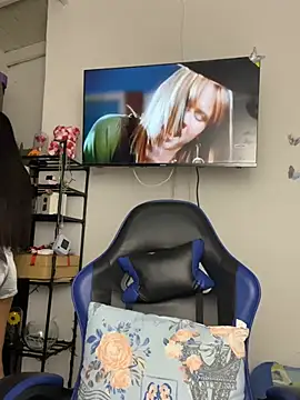 แชท XXX สดของ Milleradhara24