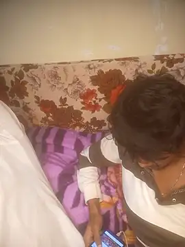 โชว์เว็บแคมของ Freakingromance