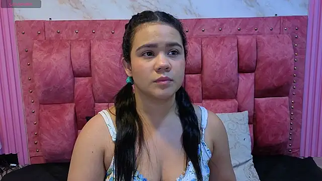 ValeryMoralesのライブXXXチャット