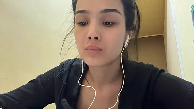 AylinBlush: онлайн-секс-чат