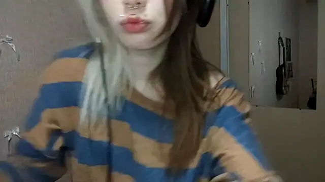 MilaTyan 即時 XXX 聊天