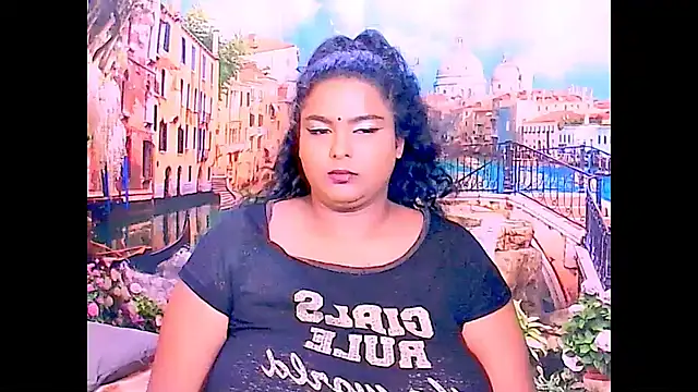 Indianfairy99 Adlı Modelin Canlı XXX Sohbeti