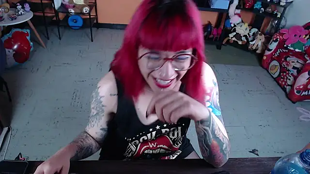 MissMiia2 Live XXX-chat