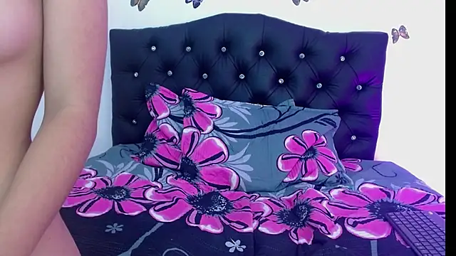 Coral_VillalobosのライブXXXチャット