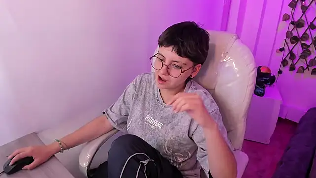 Nathaly_ds: онлайн-секс-чат