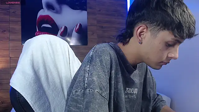 DraxBlade09 Adlı Modelin Canlı XXX Sohbeti