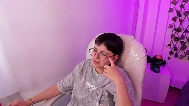 Nathaly_ds Chat XXX live