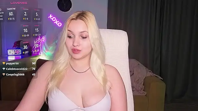 adrelaxina 现场XXX聊天