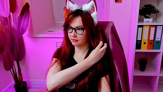 CarolGiggly's Live XXX Chat