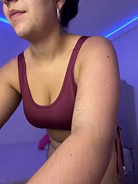 Chat +18 de Alice777_ ao vivo