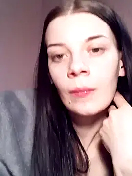 XXX chat uživo modela JhonSHelBy7LuNa
