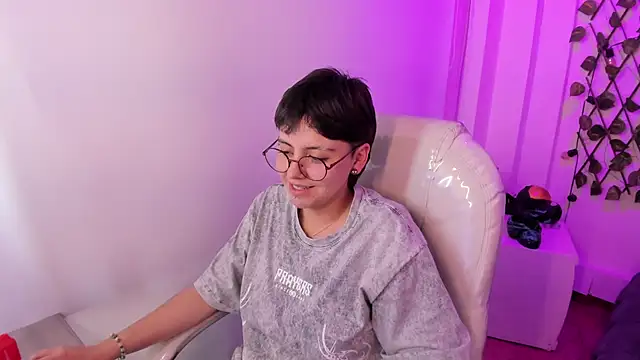 Nathaly_ds: онлайн-секс-чат