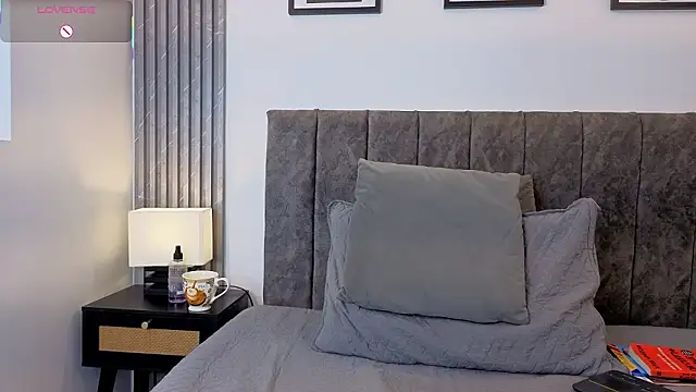 Chat XXX Live Ema_Stone65