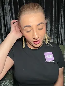 Chat XXX ao vivo de Strongqueen