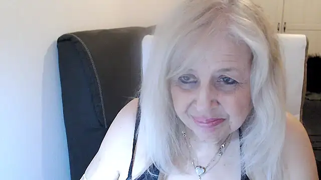 SusiLifeXXX's Live XXX Chat