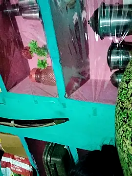 Pooja750's Webcam Show