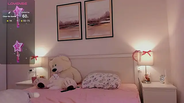 diana_nier élő XXX-chatje