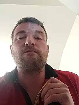 Вебкам-шоу AwaitingCave