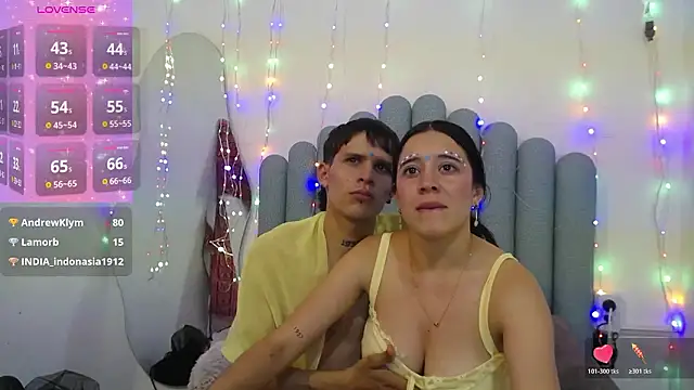 anjali_rohan élő XXX-chatje