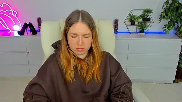 XXX chat uživo modela Sofii_darling