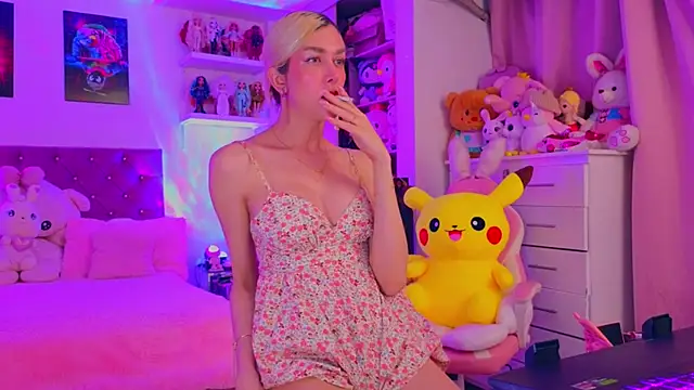 MadamBarbiee 网络视讯表演