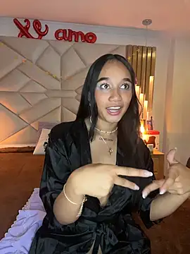 coraline_vera's Live XXX Chat