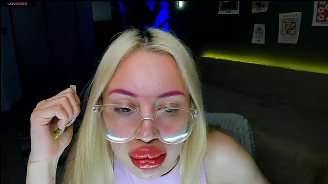 Chat XXX ao vivo de Luna_Beverly