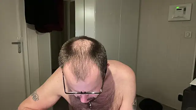 FABIOGLASSES Live XXX-chat