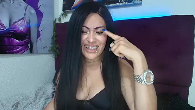 Chat XXX en directo de Tania_mature