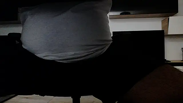 Chat XXX en directo de DravenPeak