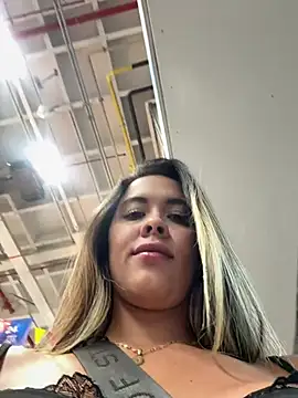 Emilia_Bakerr Chat XXX live