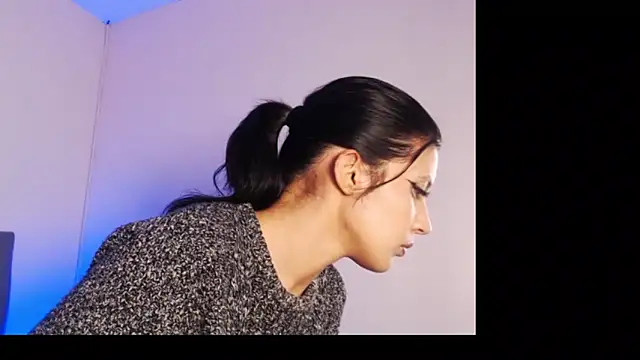 bellatrix25's Live XXX Chat