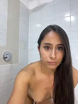 Онлайн чат XXX Julia_Martinez_