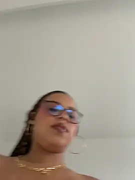 AlesiaCooper Chat XXX live