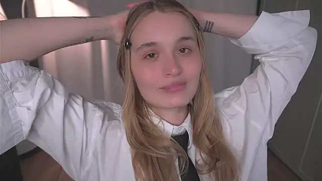 lisa_schiele 现场XXX聊天