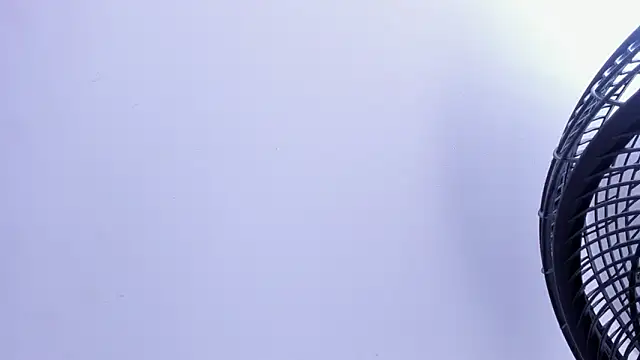 Chat +18 de Emili__hot ao vivo